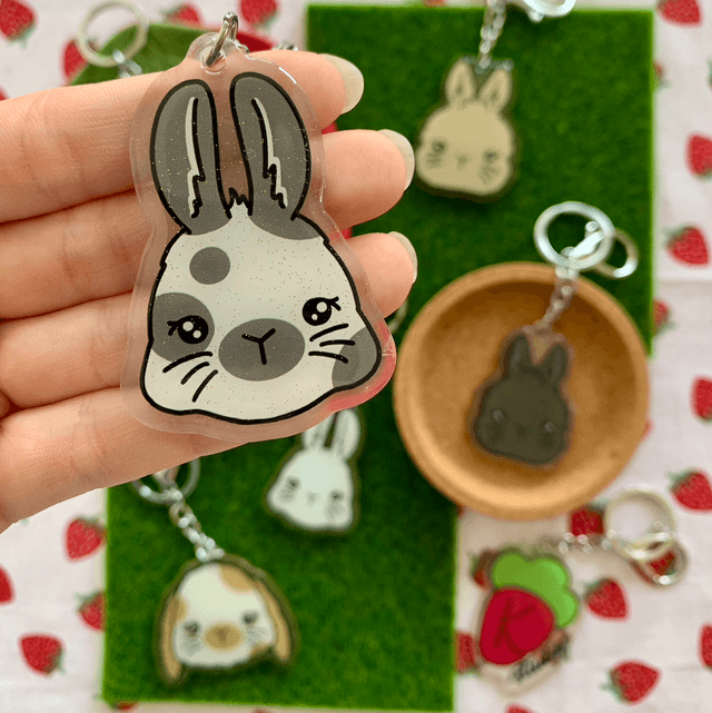 BUNNY keychain - Gray Spots